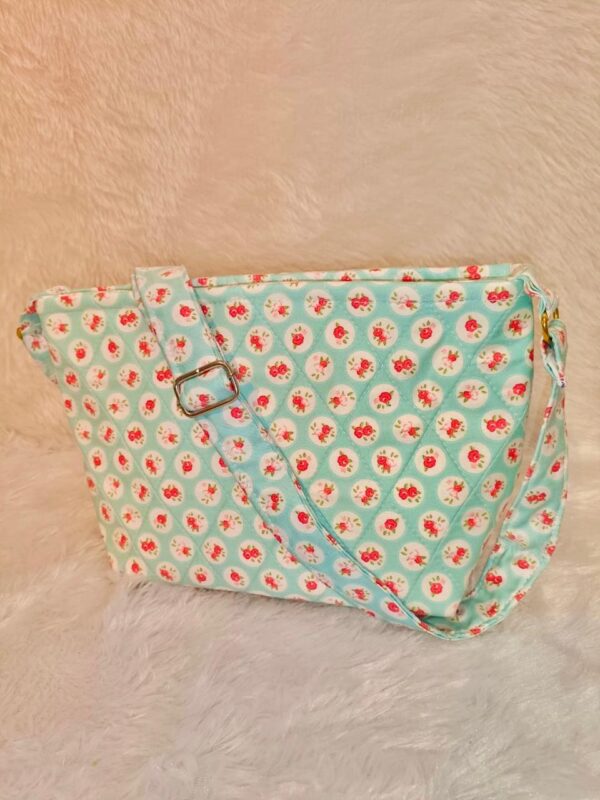 Medium-Sized Sling