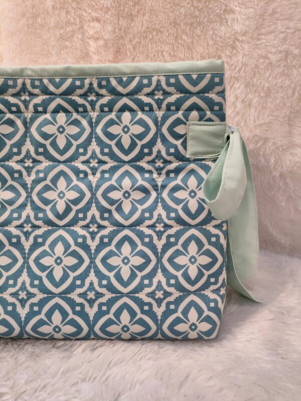 Mint Bow Bliss - Image 2